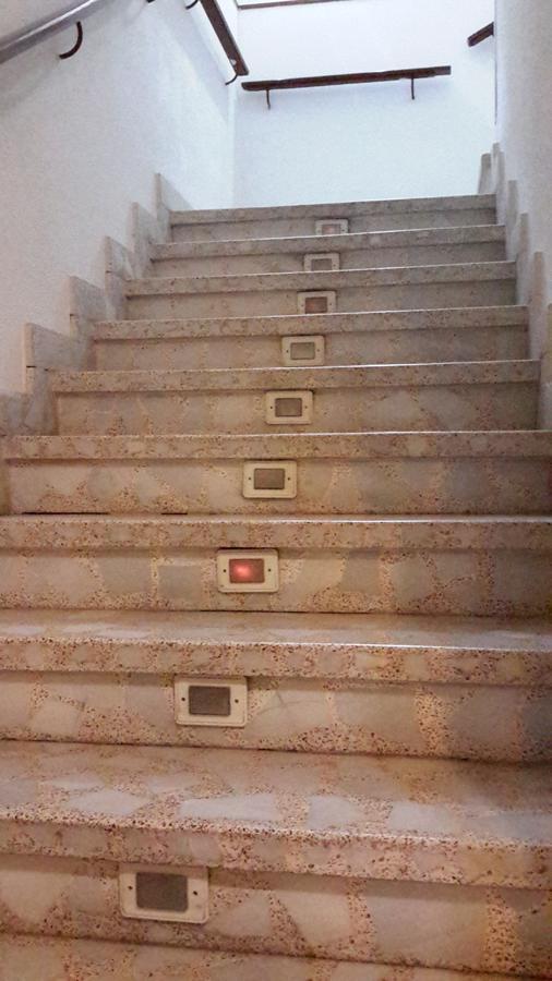 Hostal Rio Parana Madrid Luaran gambar