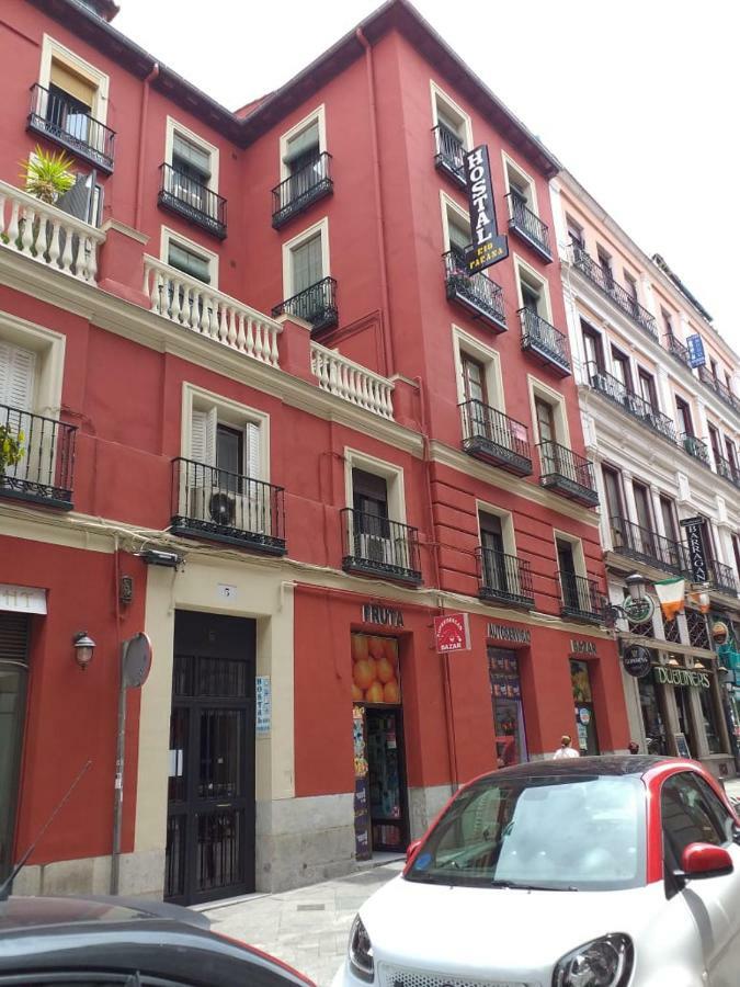 Hostal Rio Parana Madrid Luaran gambar